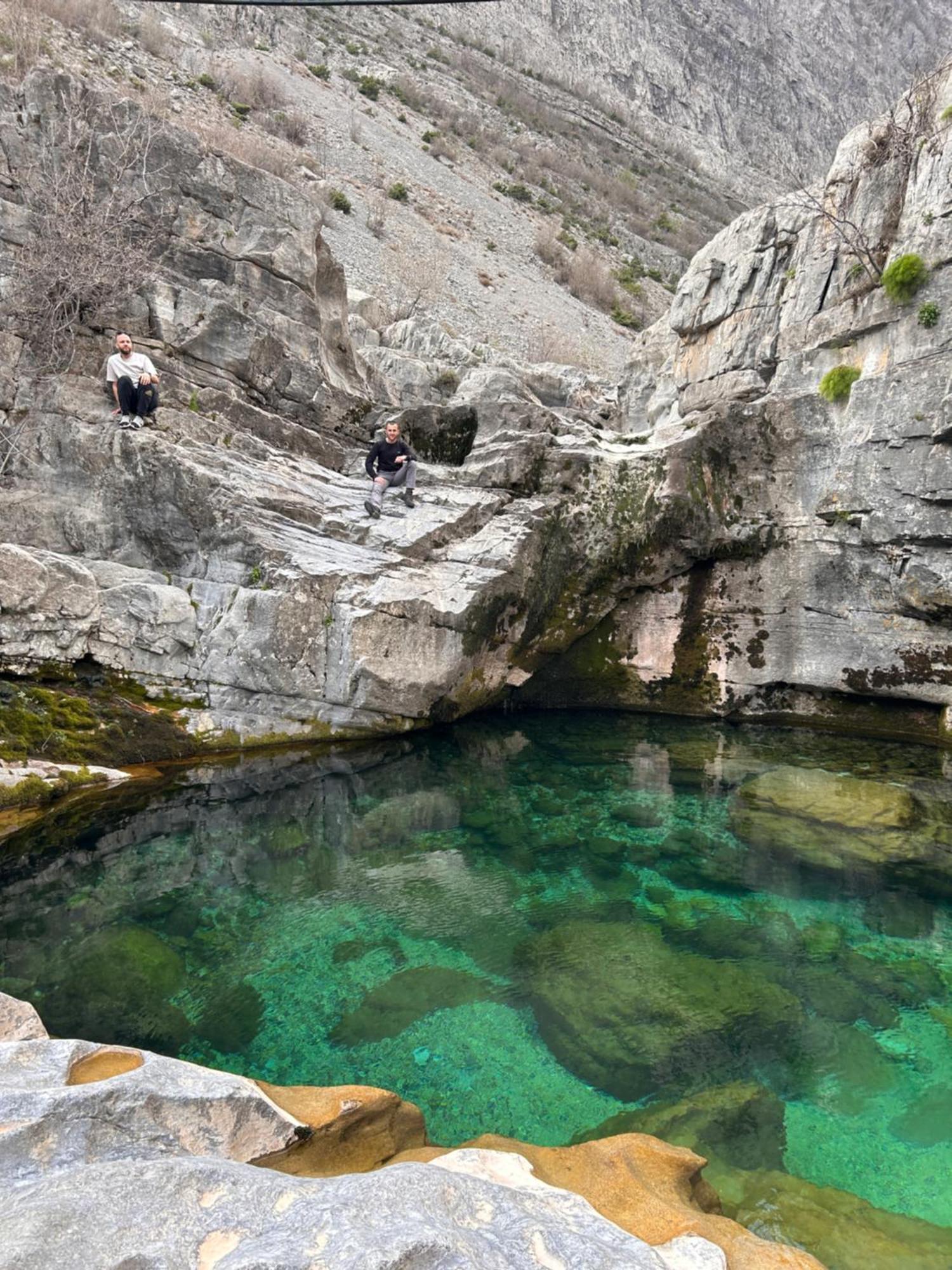 Shkodra Hostel & Day Tours Екстериор снимка