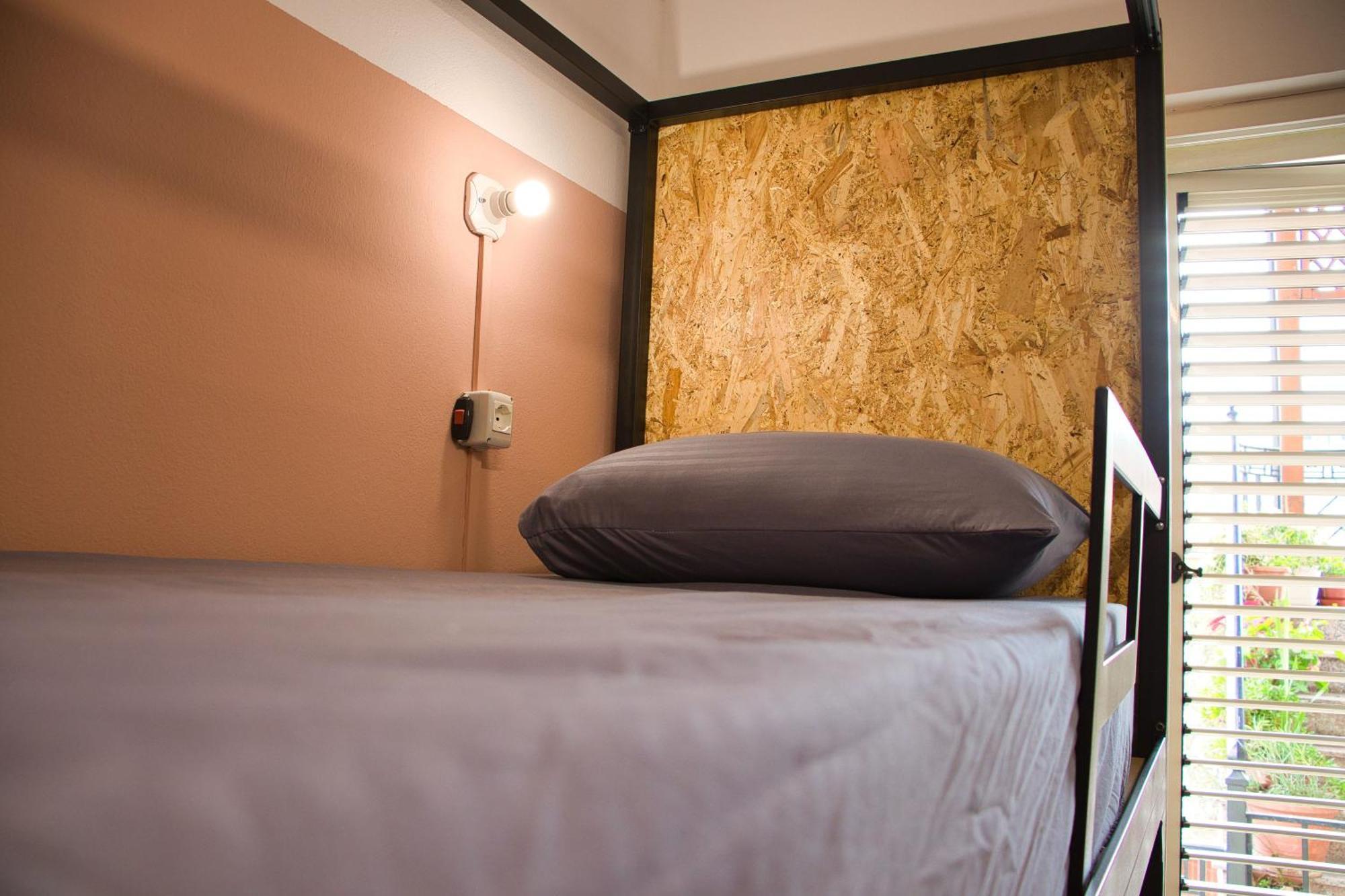 Shkodra Hostel & Day Tours Екстериор снимка