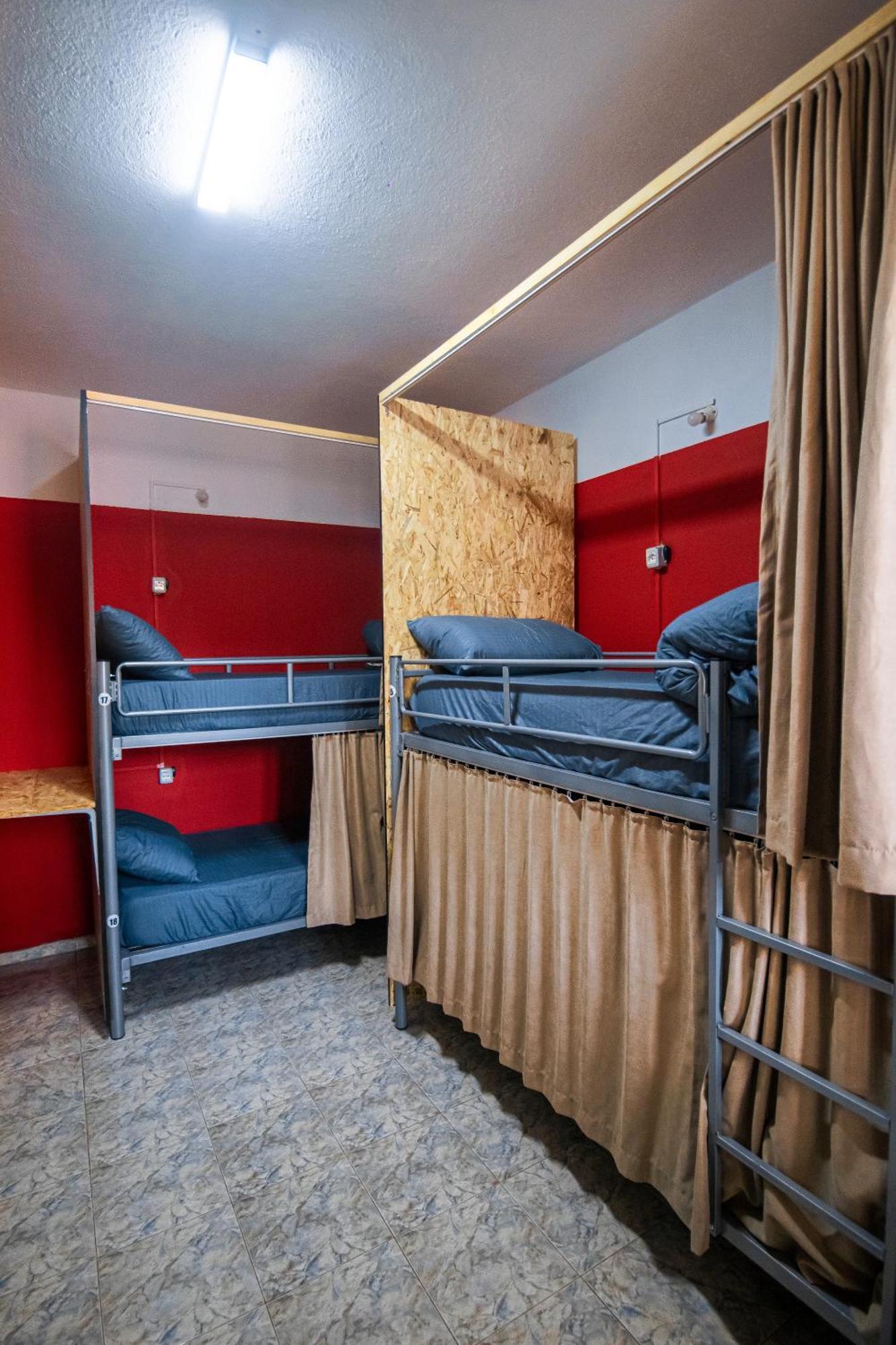 Shkodra Hostel & Day Tours Екстериор снимка