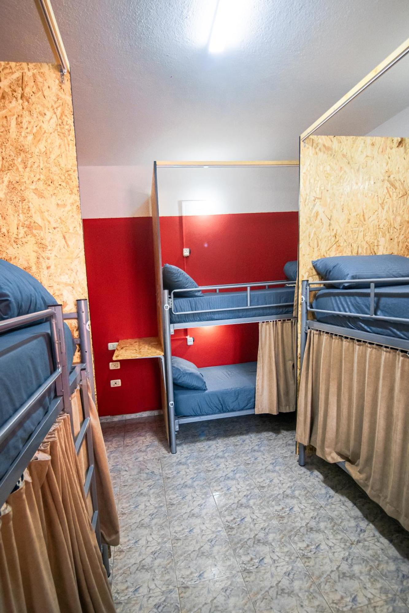 Shkodra Hostel & Day Tours Екстериор снимка